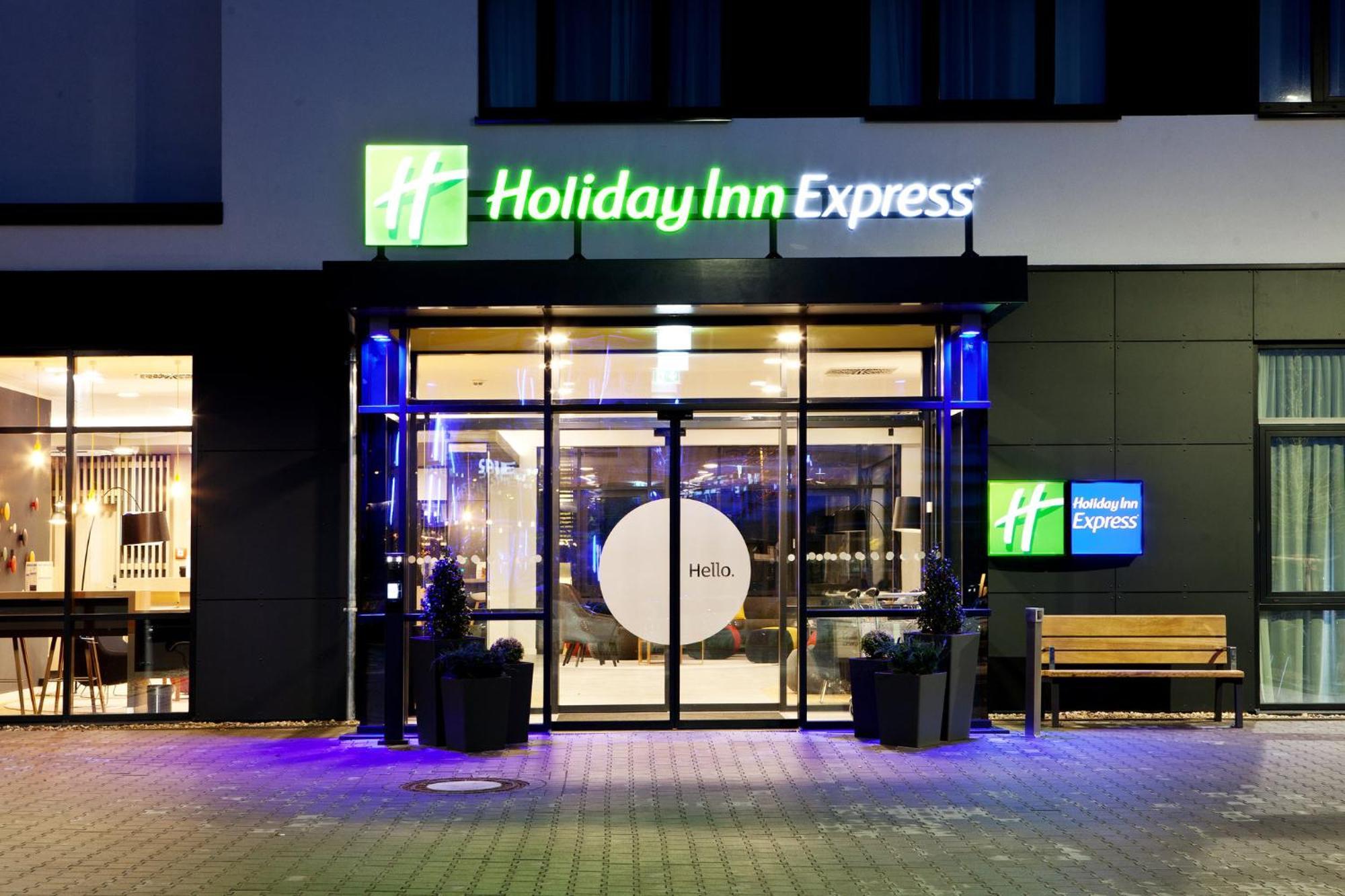 Holiday Inn Express - Duesseldorf Airport — Photos 1
